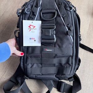 NWT Piscifun Fishing Tackle Bag Backpack Black Multiple Compartments Outdoor